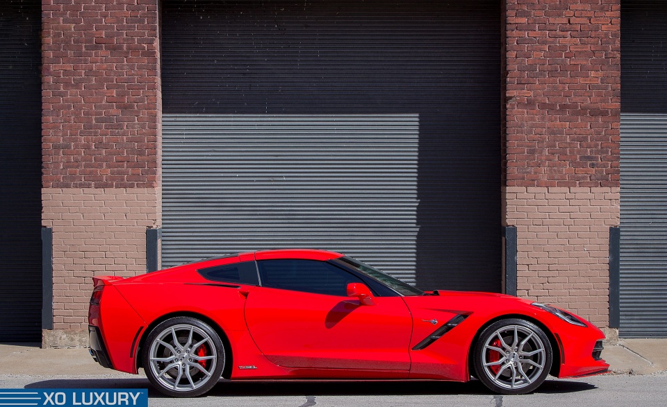 ChevroletCorvetteC72014Red_19-20inchXOLuxuryVerona_BrushedSilver-7