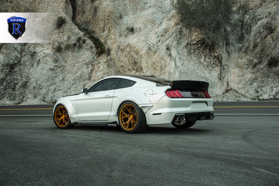 Ford-Mustang-RFX5-Gold-3-copy