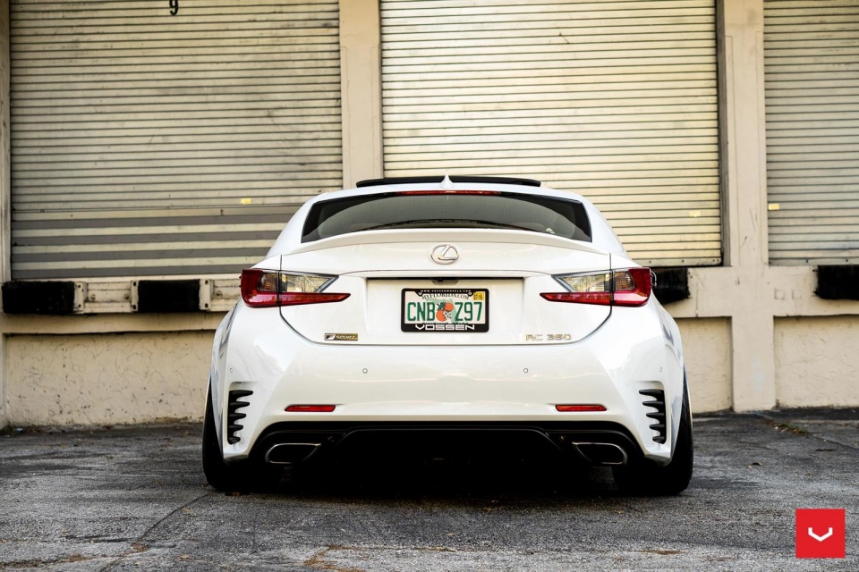 Lexus_RC_VFS6_5d635287