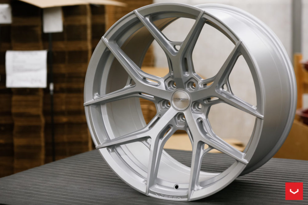 satin silver vossen hf5 hybrid forged wheel