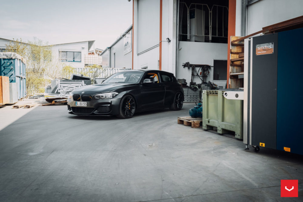 bmw i widebody hybrid forged series hf  vossen wheels   x