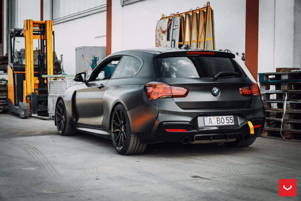 bmw i widebody hybrid forged series hf  vossen wheels   x