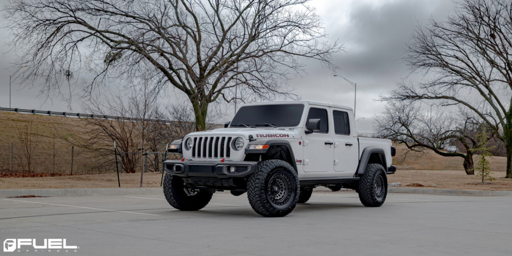 c zephyr jeep gladiator white