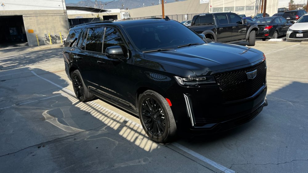 2021 Cadillac Escalade Front Passenger Angle